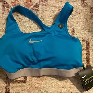 Nike Classic Sports Bra (M)